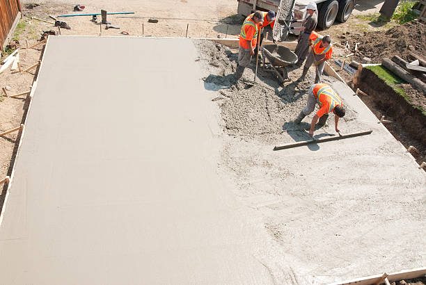 Best Concrete Sidewalk Installation in Runge, TX